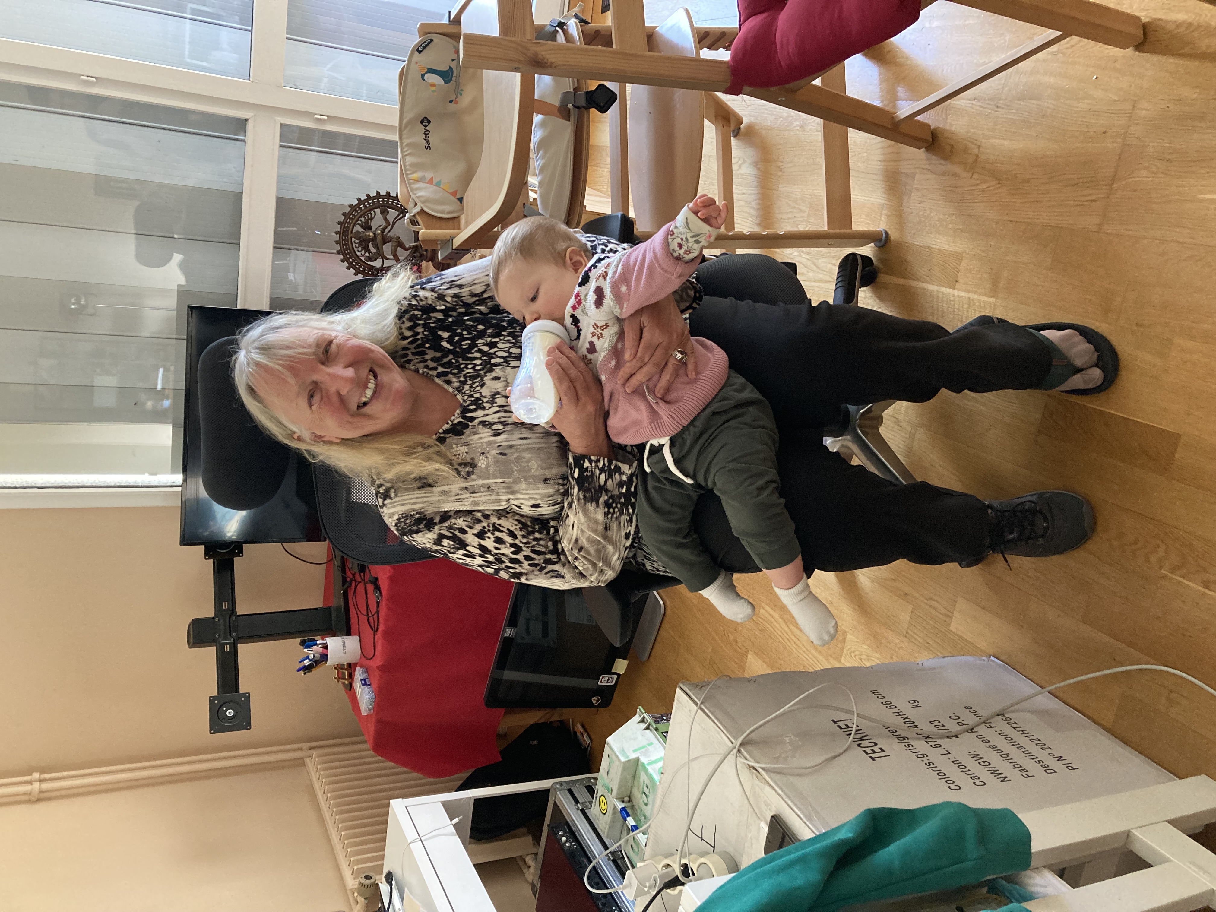 Verhuisd naar net onder Parijs