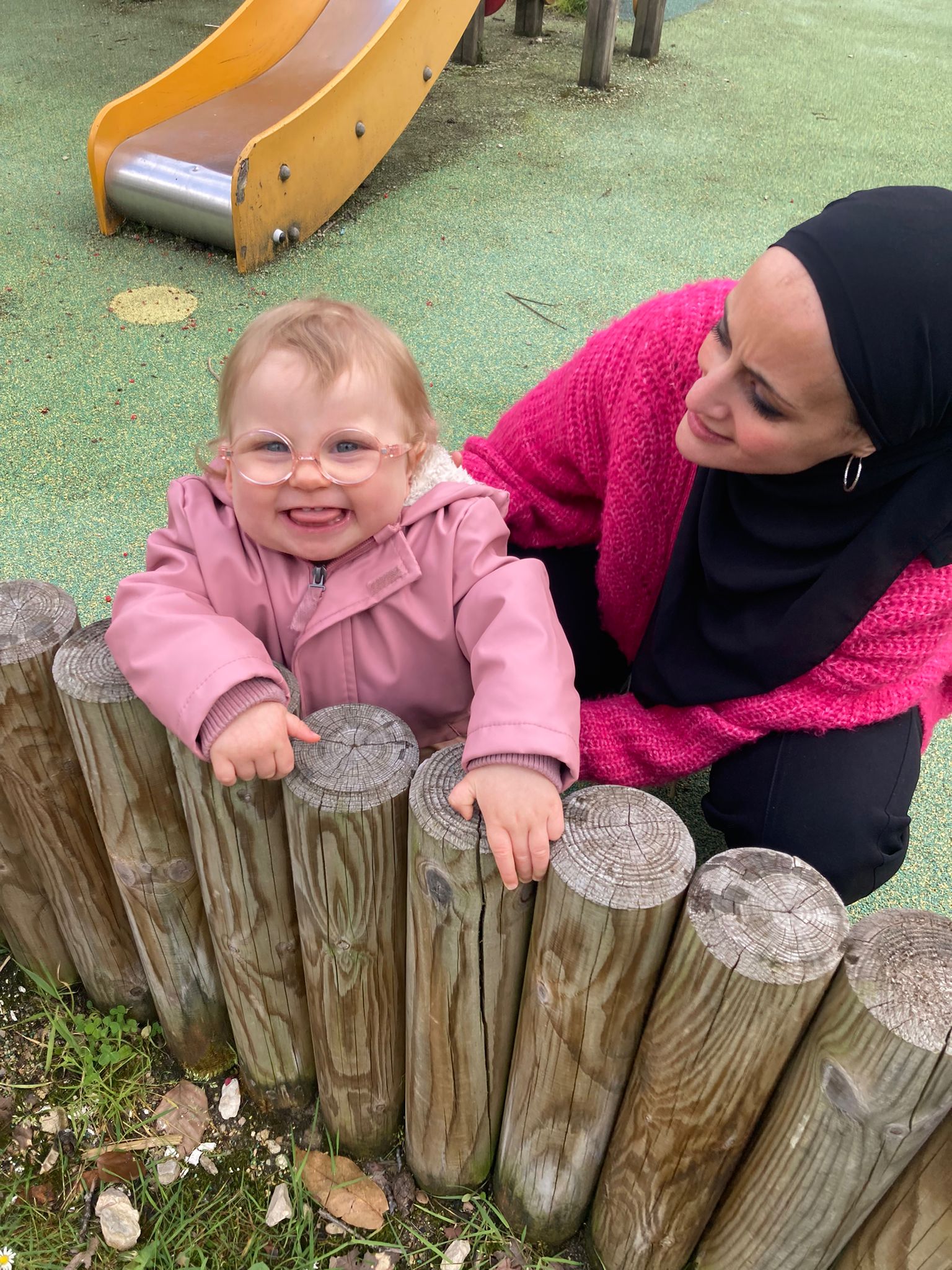 Met je lieve oppas Sonia